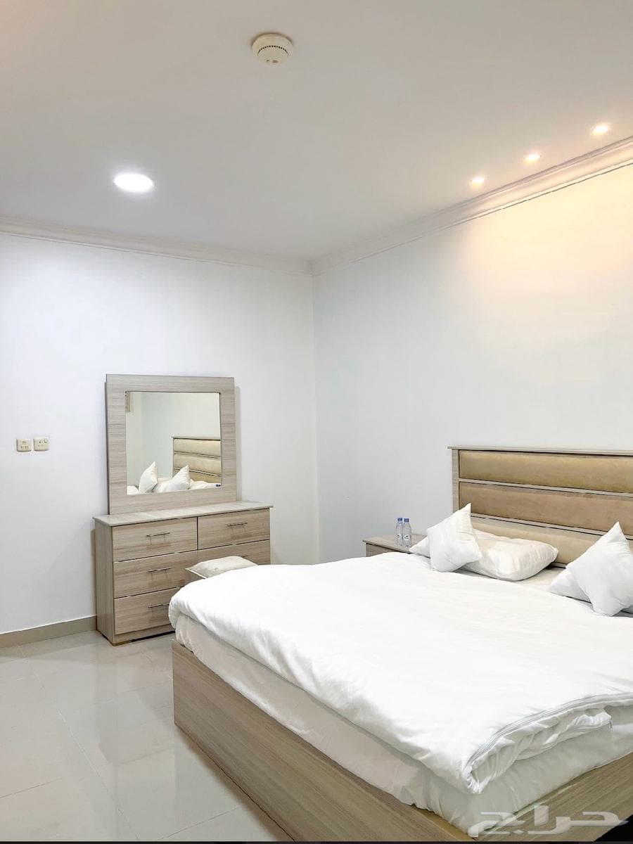 شقة 2 غرف في الحفيرة 1