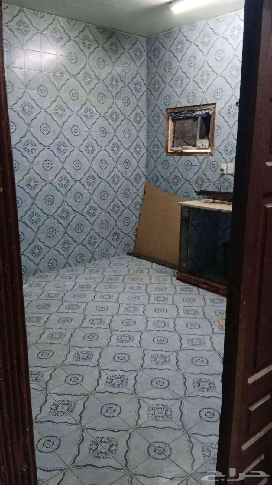 2 bedroom apartment in Al Thuqbah 5