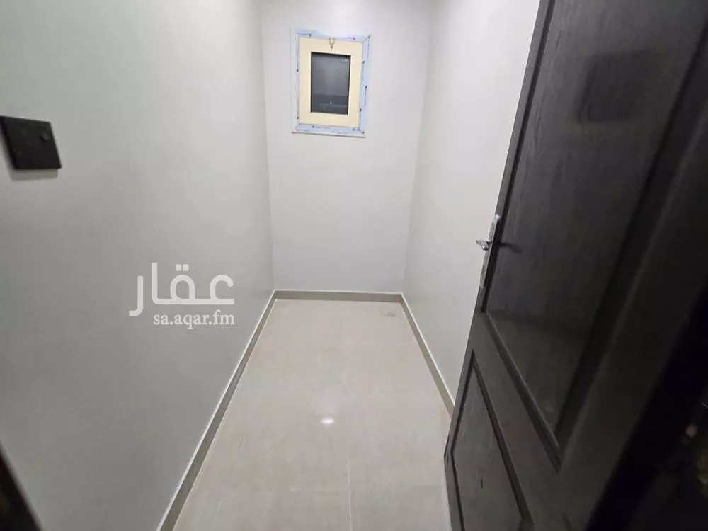 شقة 5 غرف في الشعلة 5