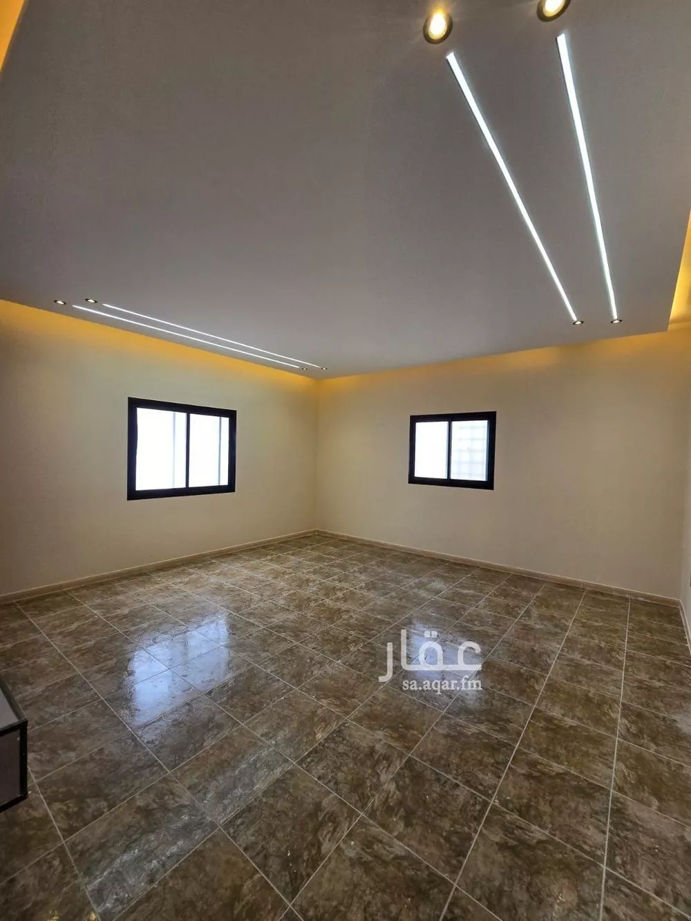 شقة 5 غرف في طيبة 3