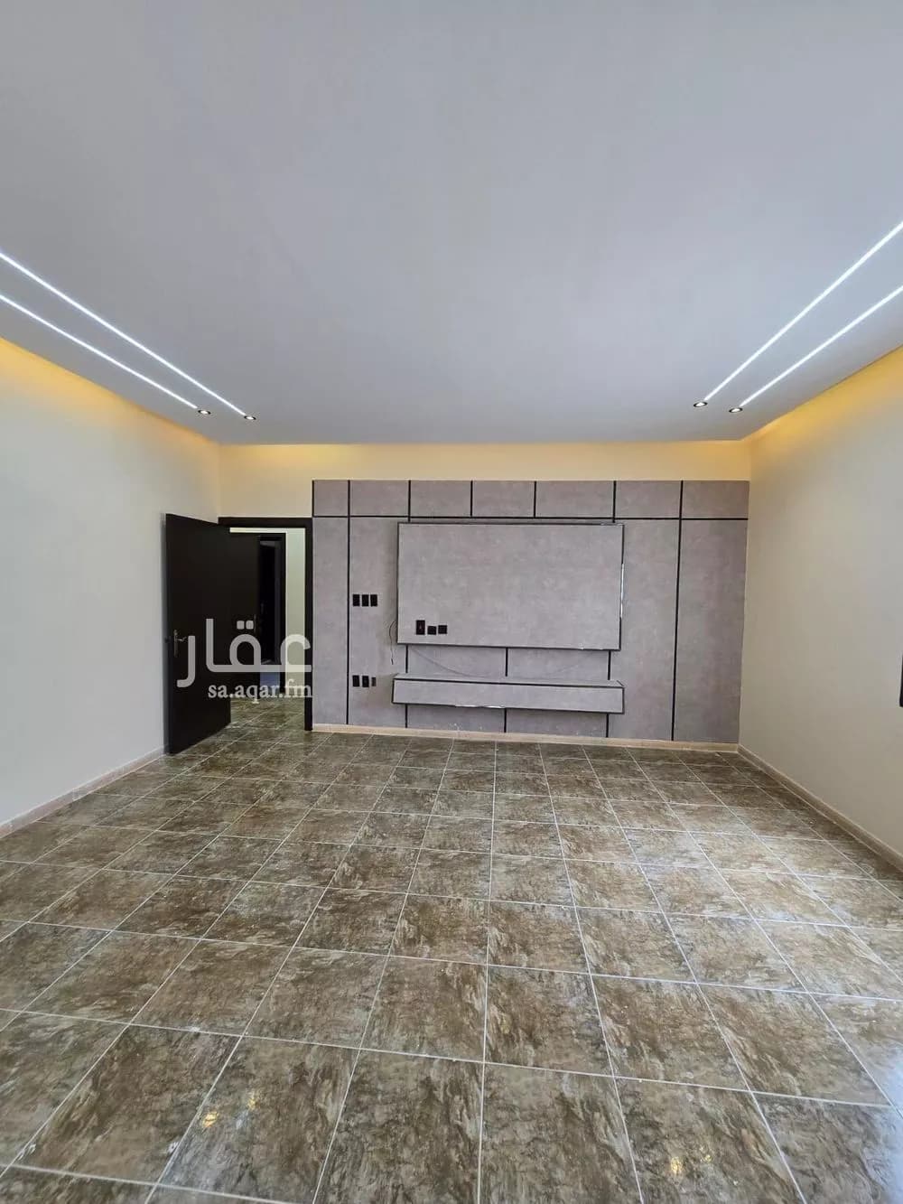 شقة 5 غرف في طيبة 5