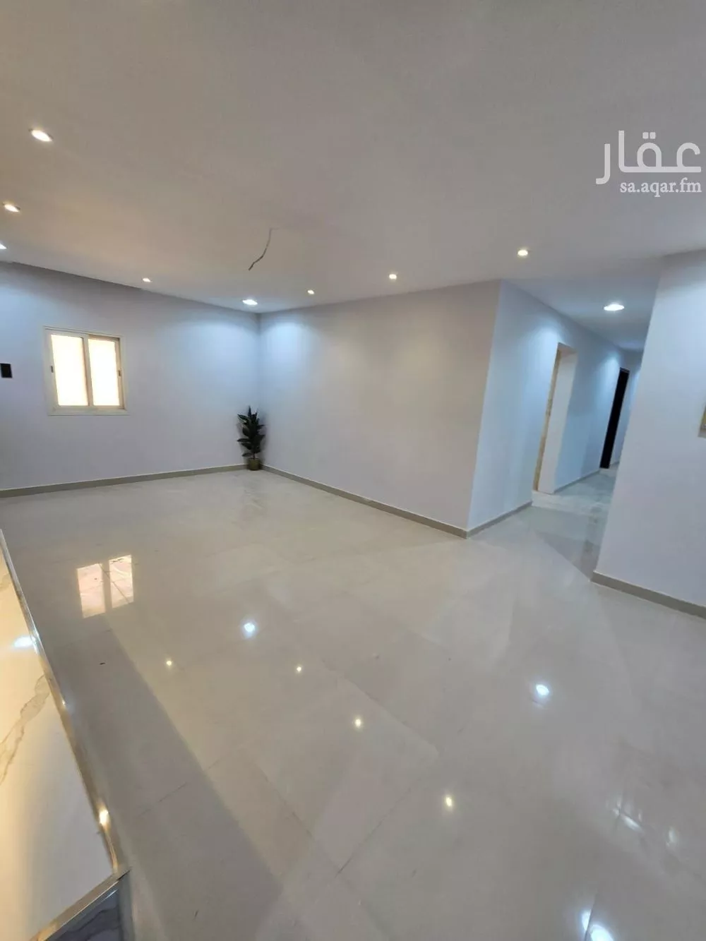 شقة 5 غرف في النور 4