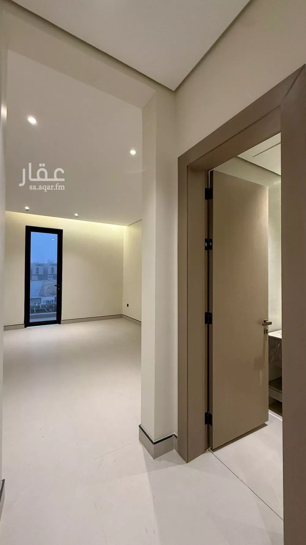 فيلا 5 غرف في النرجس 5