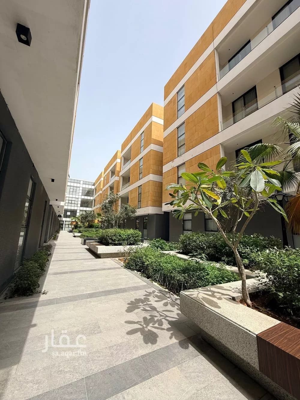 شقة 3 غرف في السيف 20