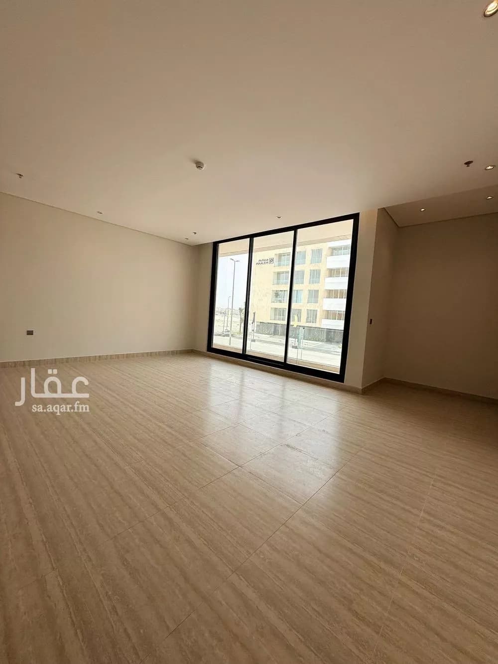 شقة 3 غرف في السيف 7