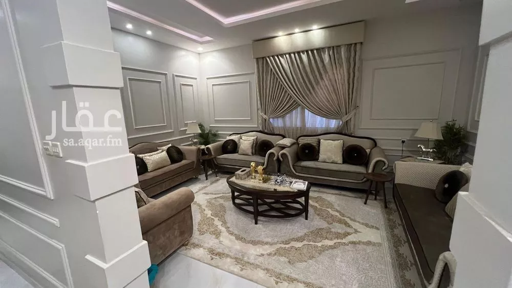 4 bedroom villa in Al Aridh 5