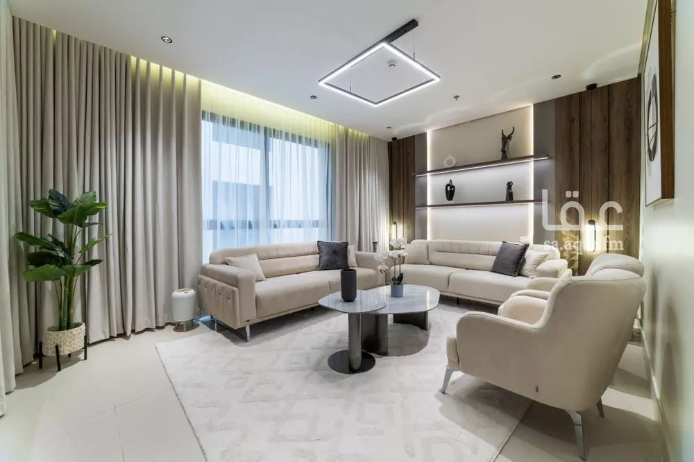 شقة 4 غرف في الشاطئ الغربي 1