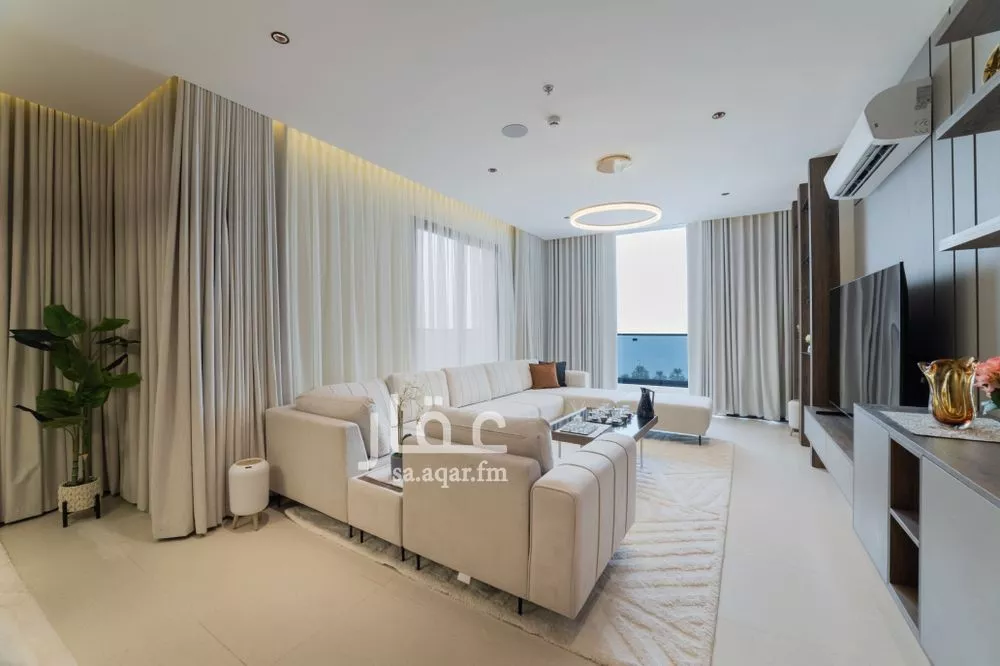 شقة 4 غرف في الشاطئ الغربي 3