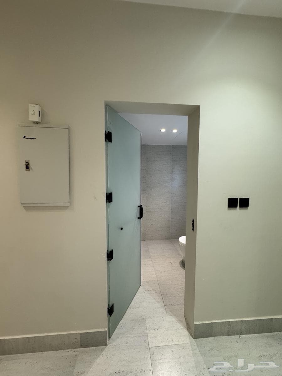 4 bedroom apartment in Al Hamra 5