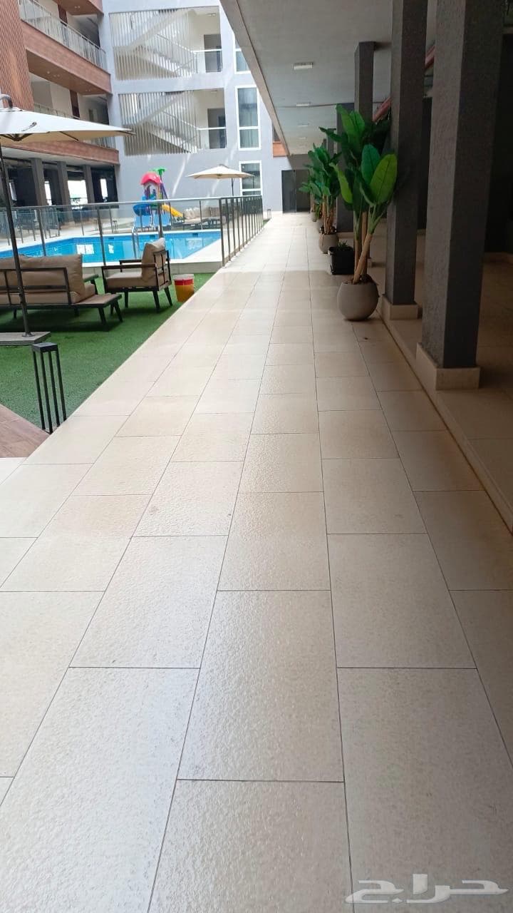 شقة 3 غرف في الحمرا 3