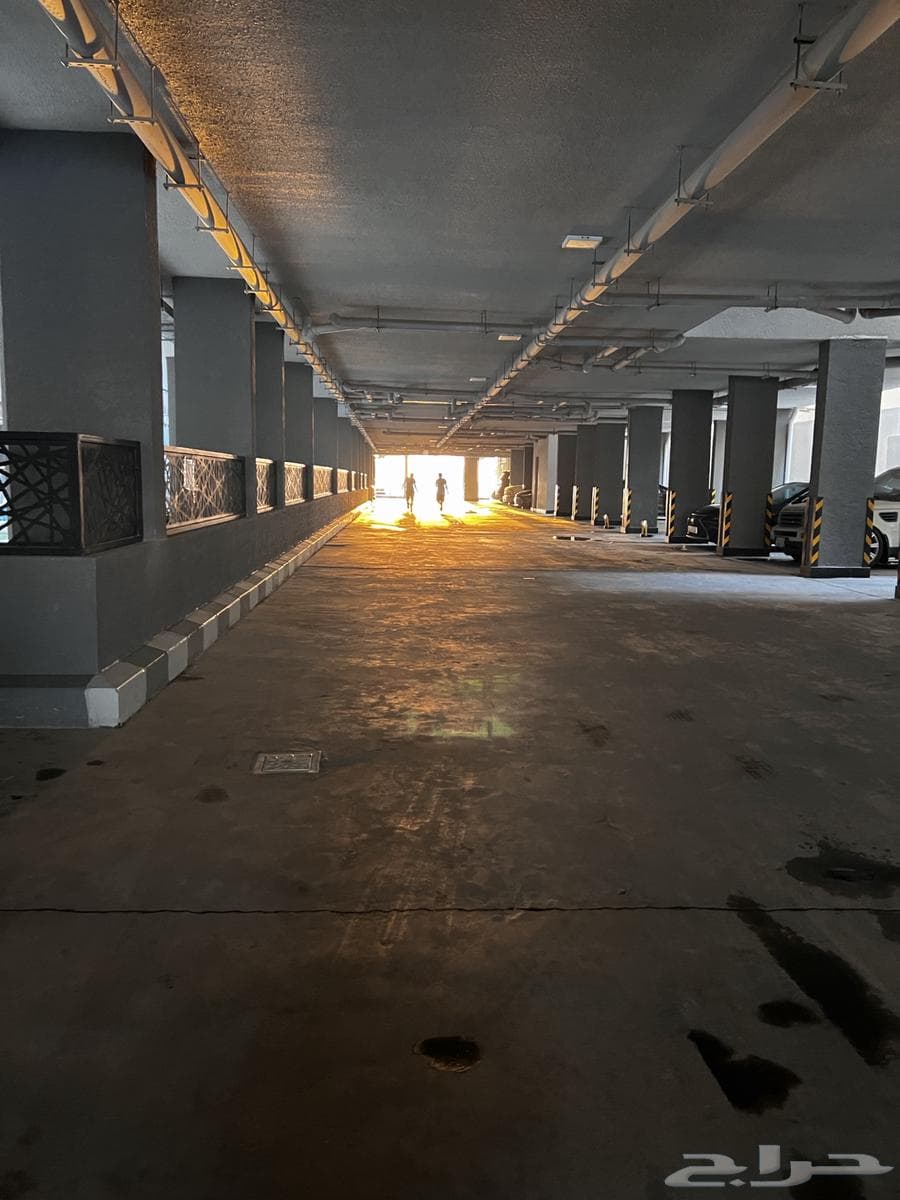 شقة 3 غرف في الحمرا 5