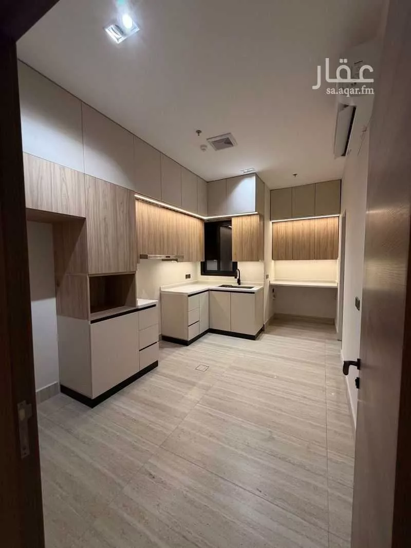 شقة 3 غرف في السيف 1