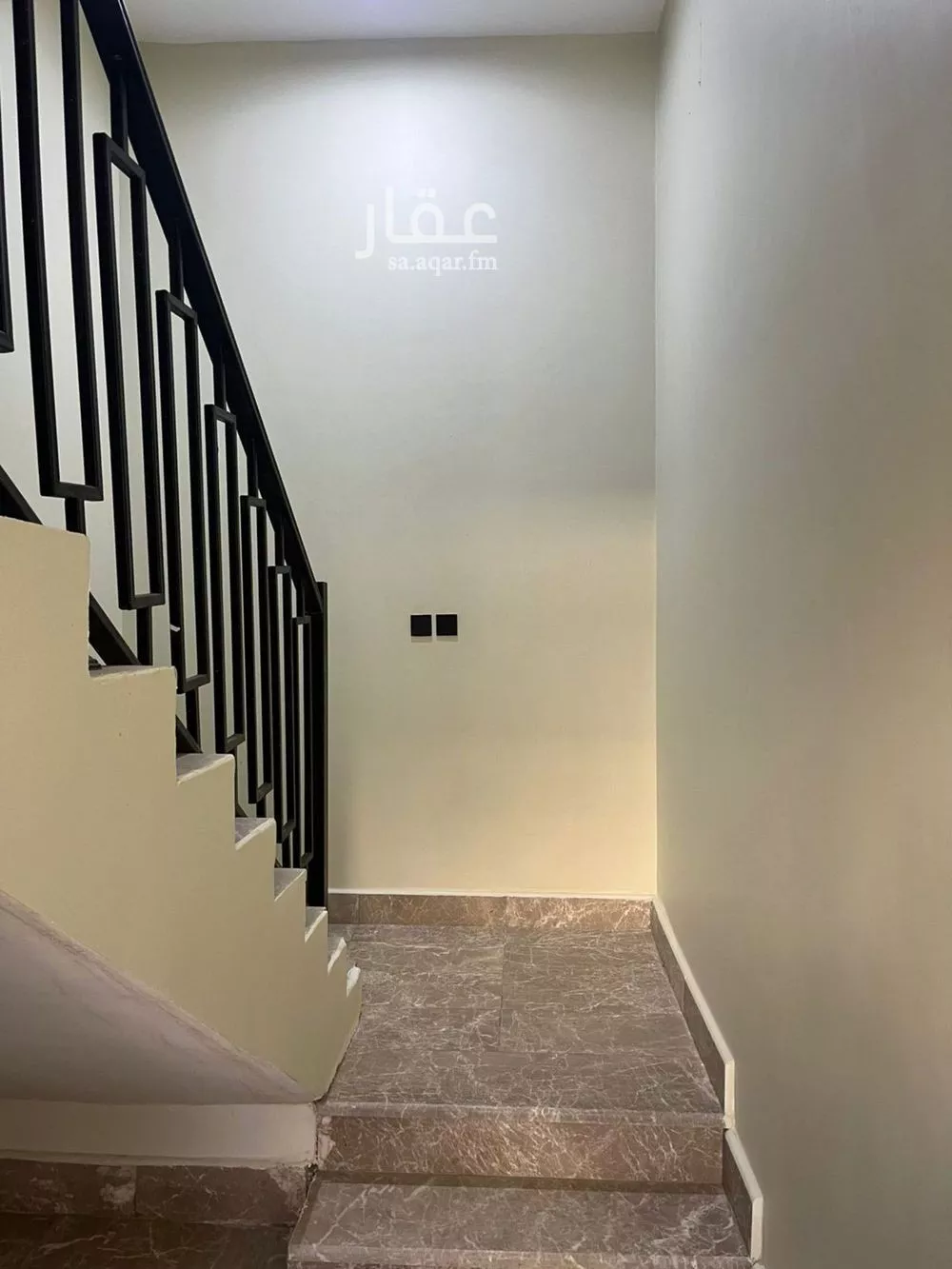 فيلا 3 غرف في الرمال 1