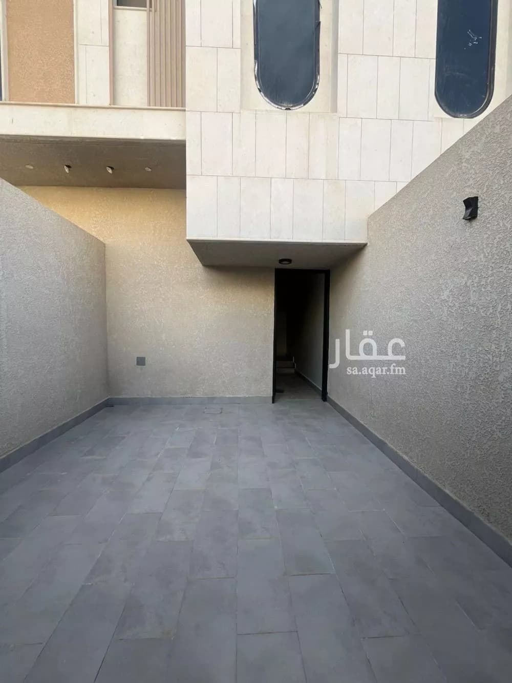 فيلا 3 غرف في الرمال 2