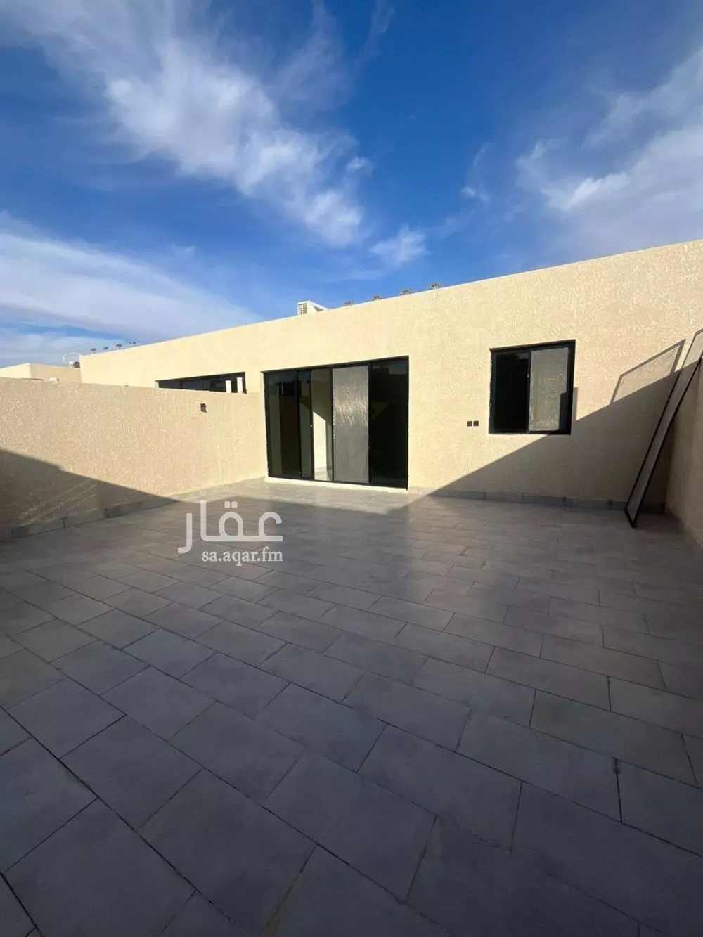 فيلا 3 غرف في الرمال 7