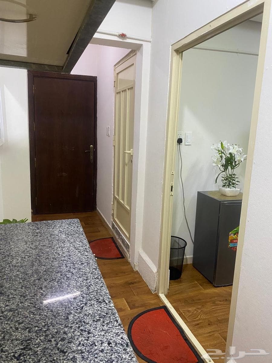 شقة 1 غرف في الخليج 4