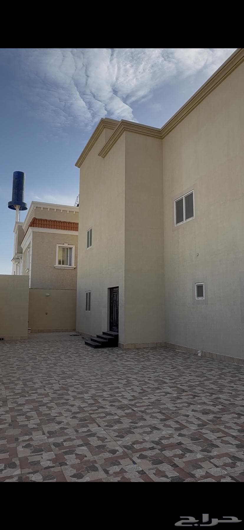 فيلا 13 غرف في الحسام 1