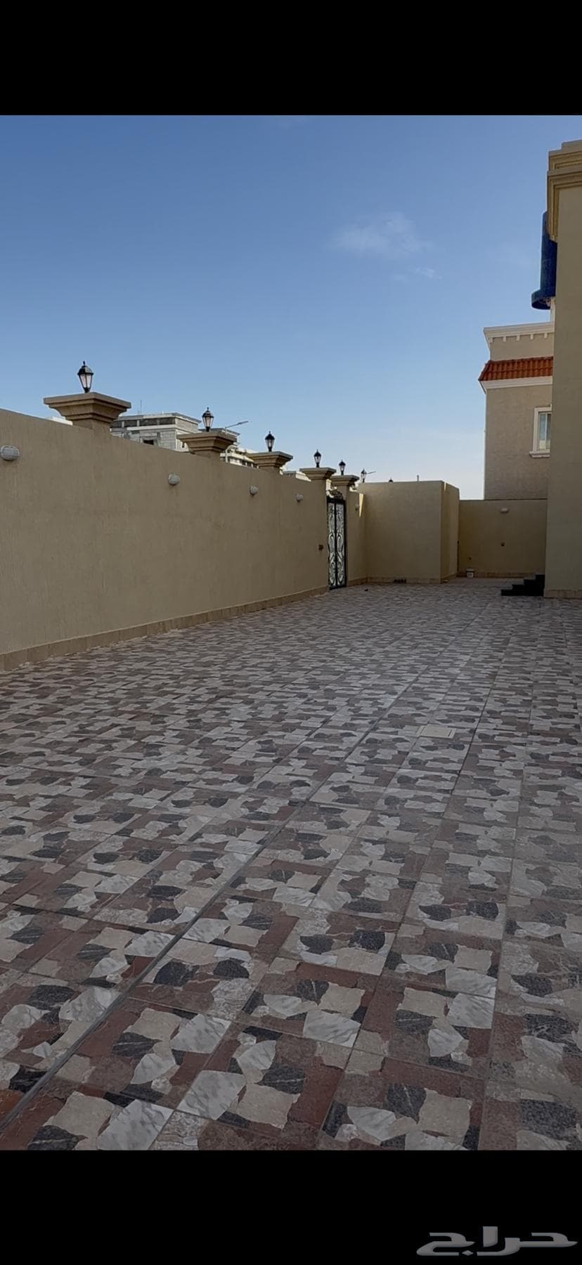 فيلا 13 غرف في الحسام 2