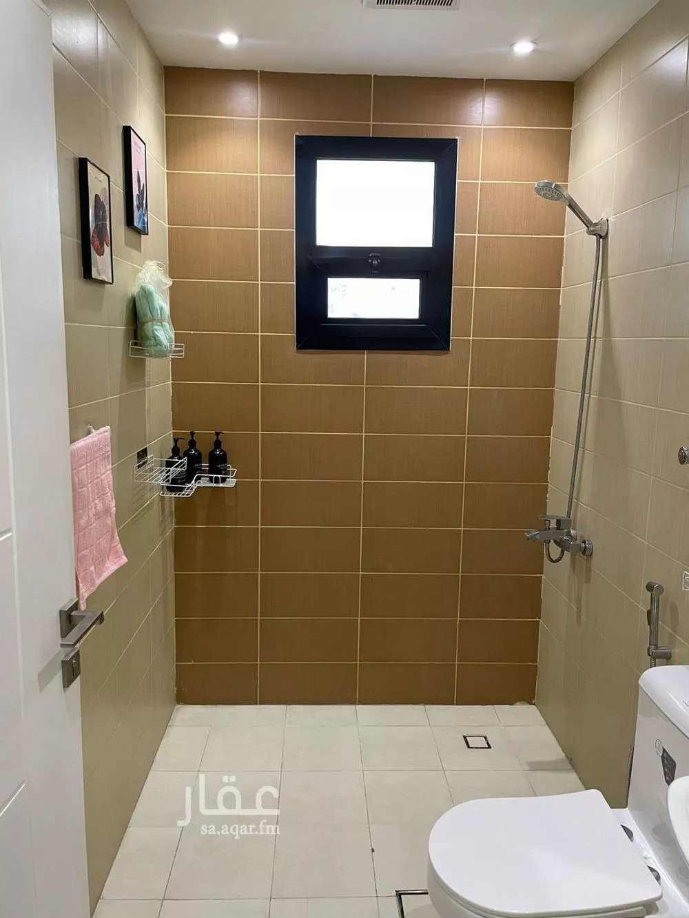 شقة 5 غرف في الياسمين 3