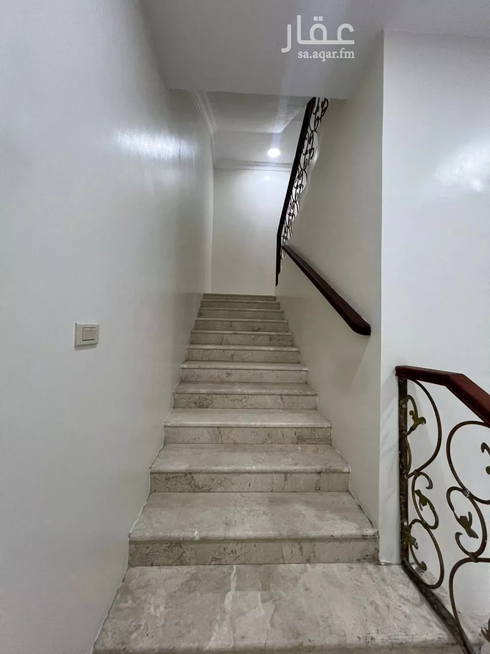 فيلا 8 غرف في الفيصلية 3