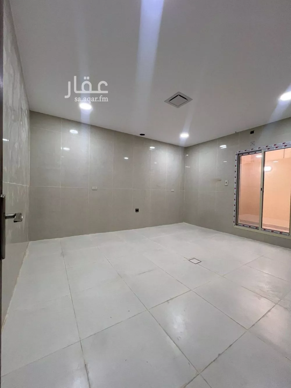 فيلا 8 غرف في الفيصلية 4