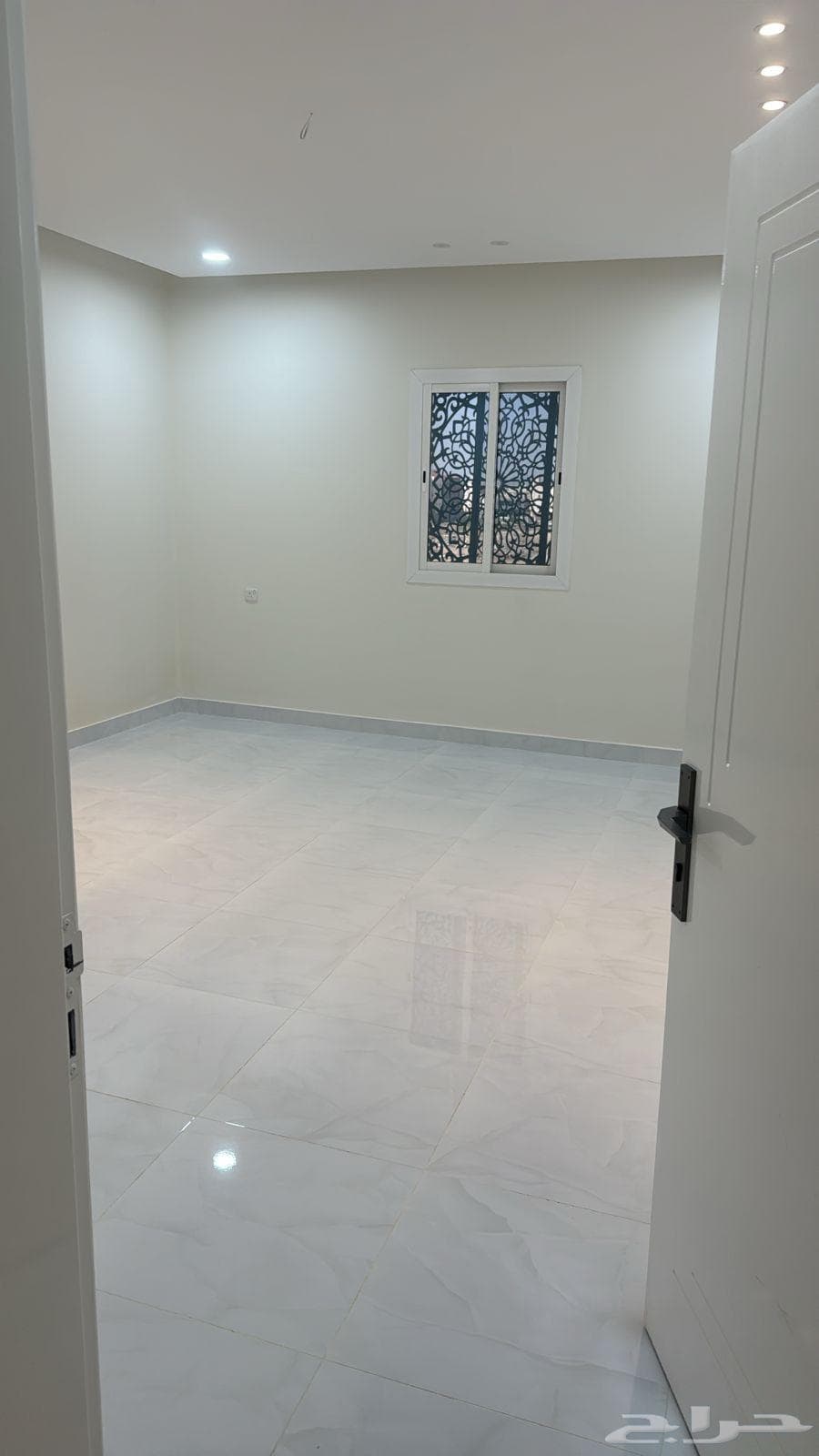 5 bedroom apartment in Al Rashidiyyah 3