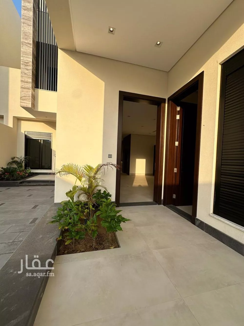 فيلا 5 غرف في المرجان 20