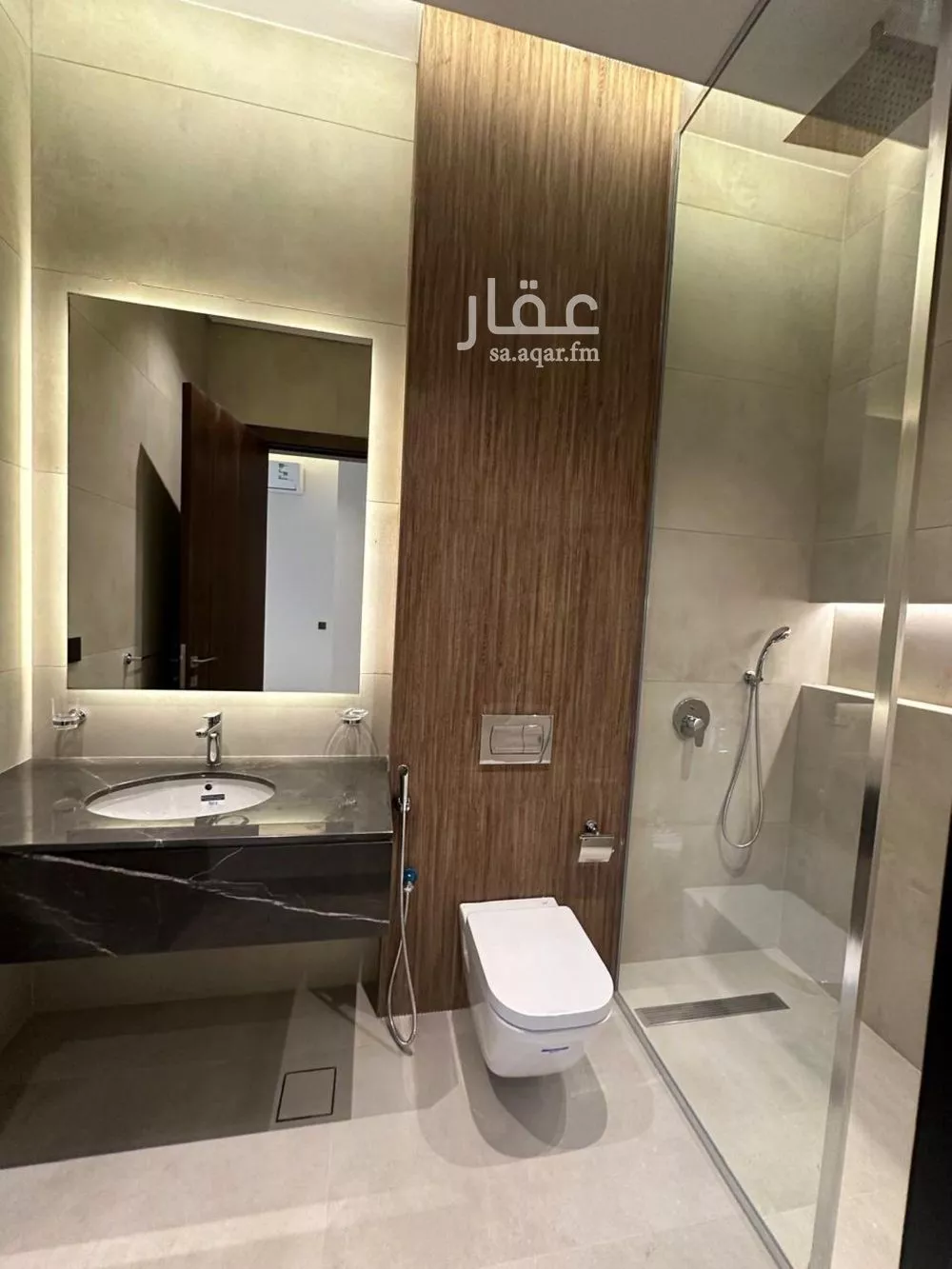 فيلا 5 غرف في المرجان 8