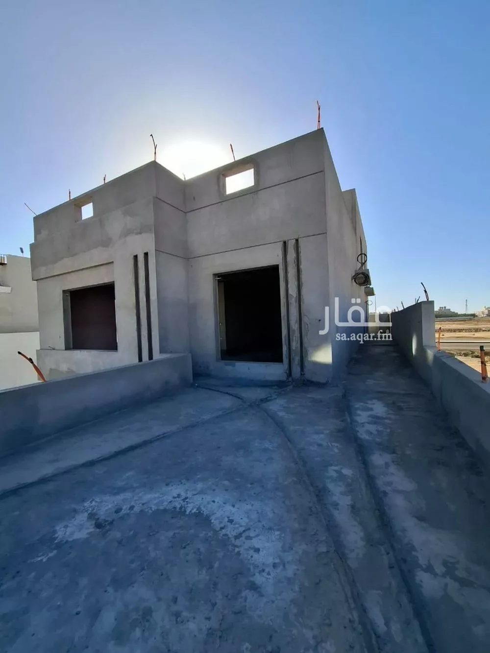 فيلا 9 غرف في الزمرد 2