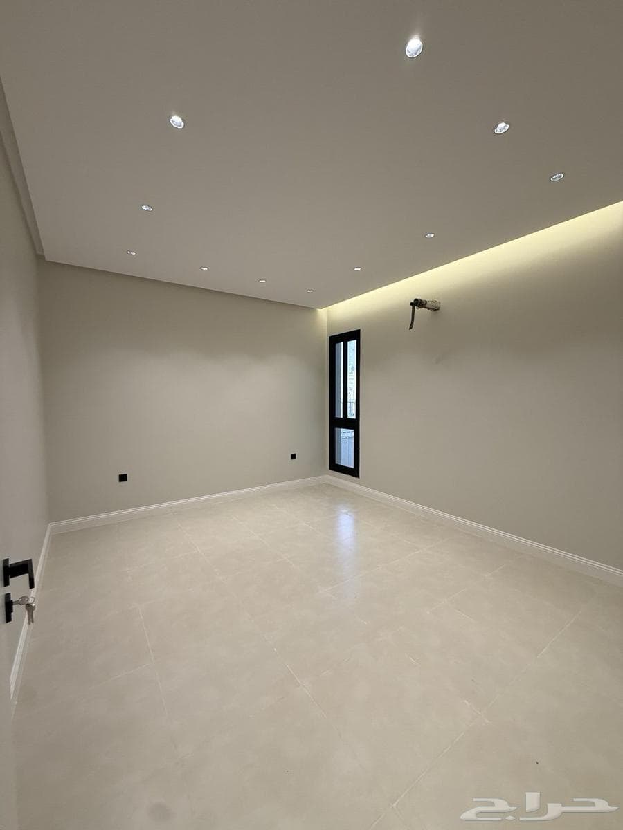 شقة 3 غرف في بطحاء قريش 4