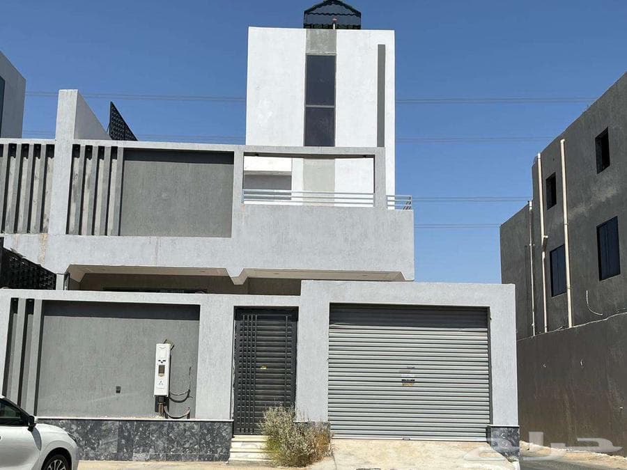 فيلا 6 غرف في العكيشية 1