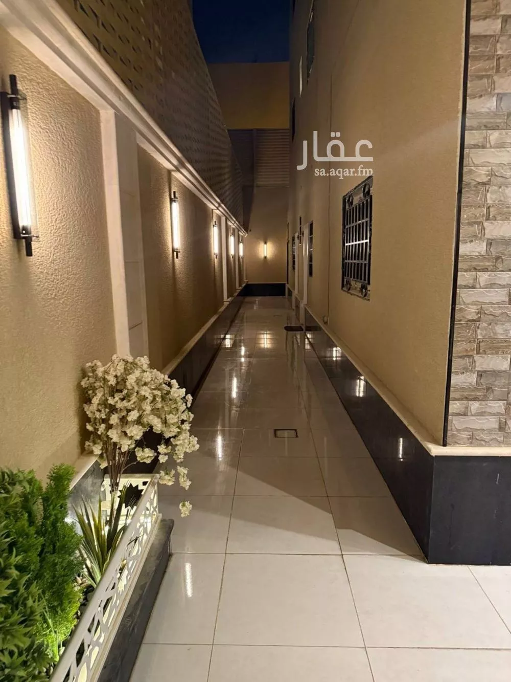 شقة 1 غرف في العقيق 3