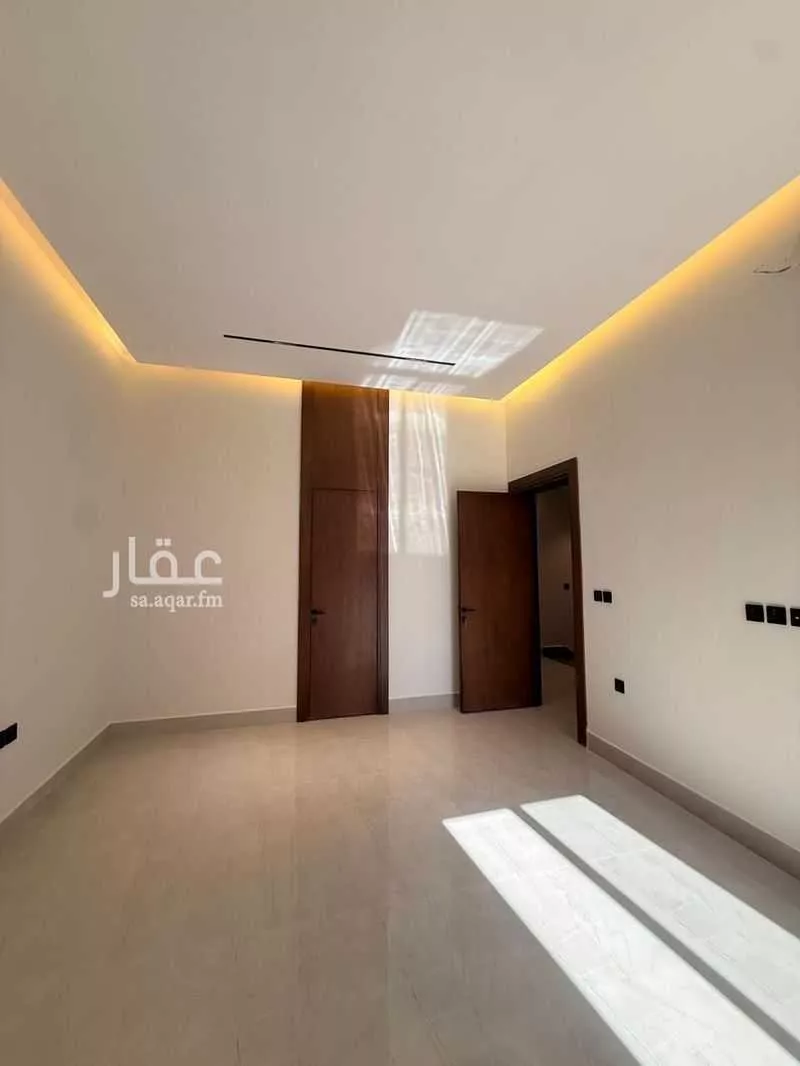 فيلا 3 غرف في الخليج 6