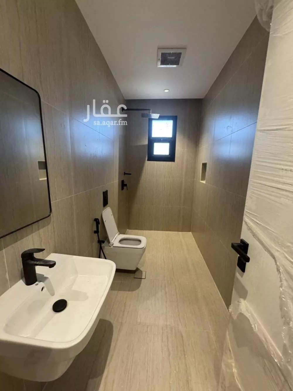 شقة 3 غرف في الرمال 2