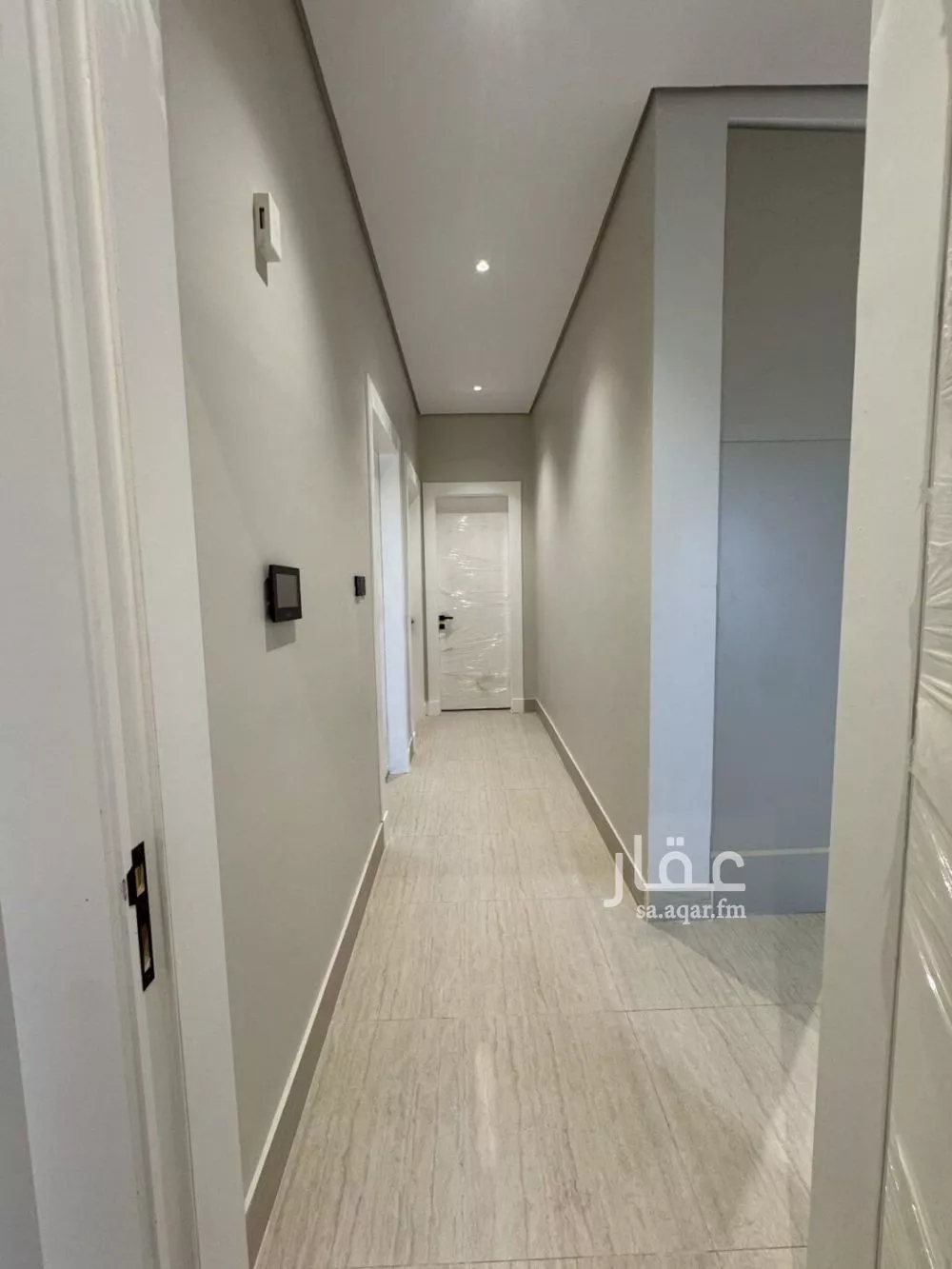 شقة 3 غرف في الرمال 4