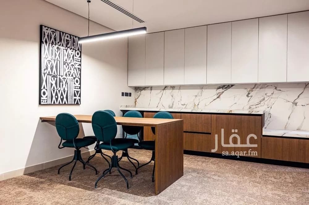 شقة 3 غرف في العارض 4