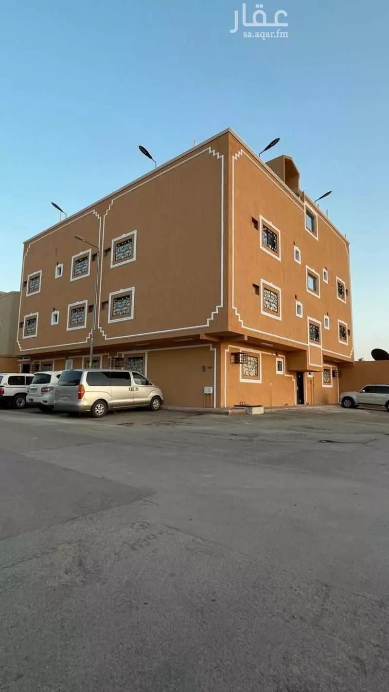 عمارة 500 م² في العريجاء الغربية 1
