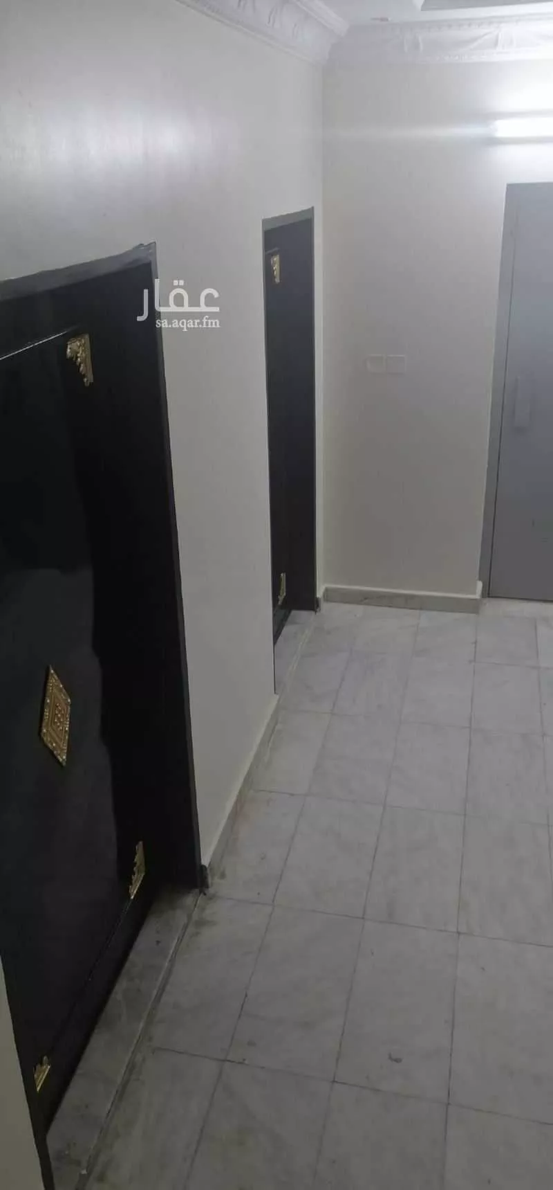 عمارة 500 م² في العريجاء الغربية 5