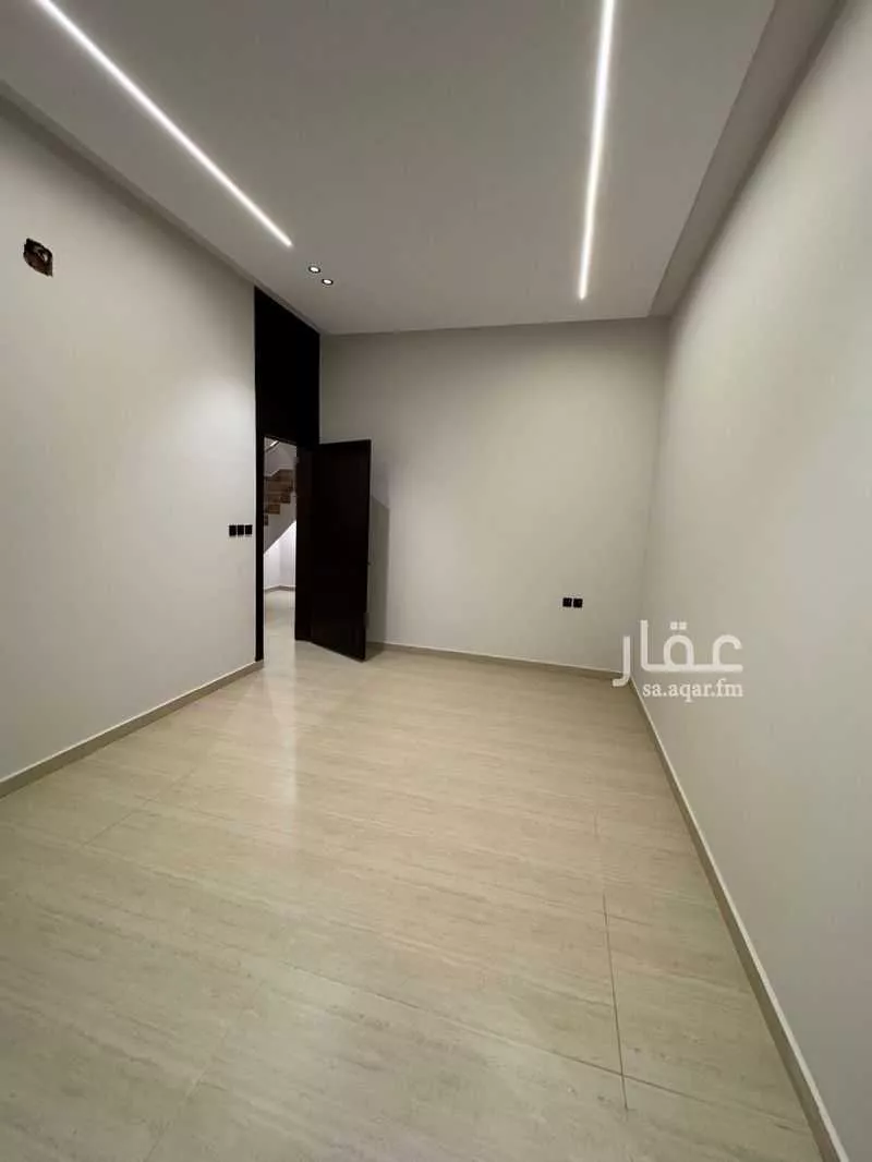 فيلا 7 غرف في الجنادرية 10