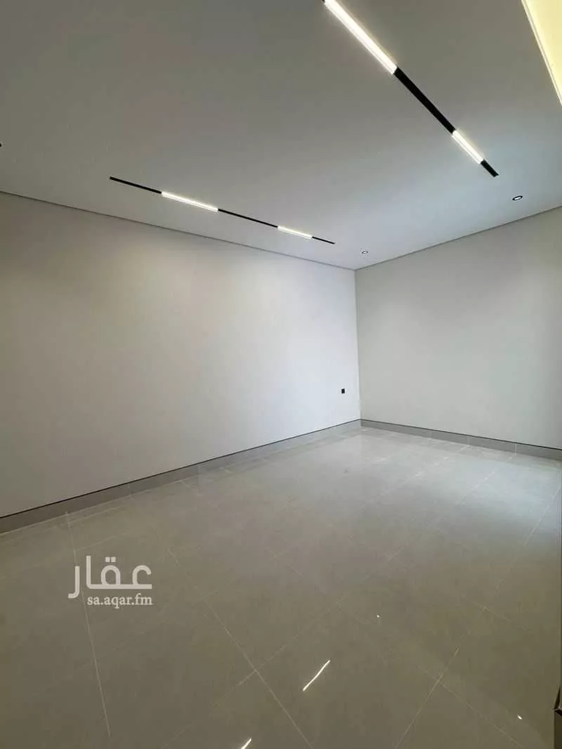 6 bedroom villa in Ash Sharq 3