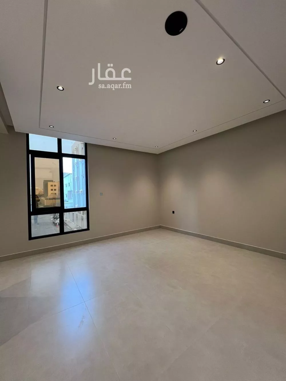 شقة 6 غرف في النزهة 2