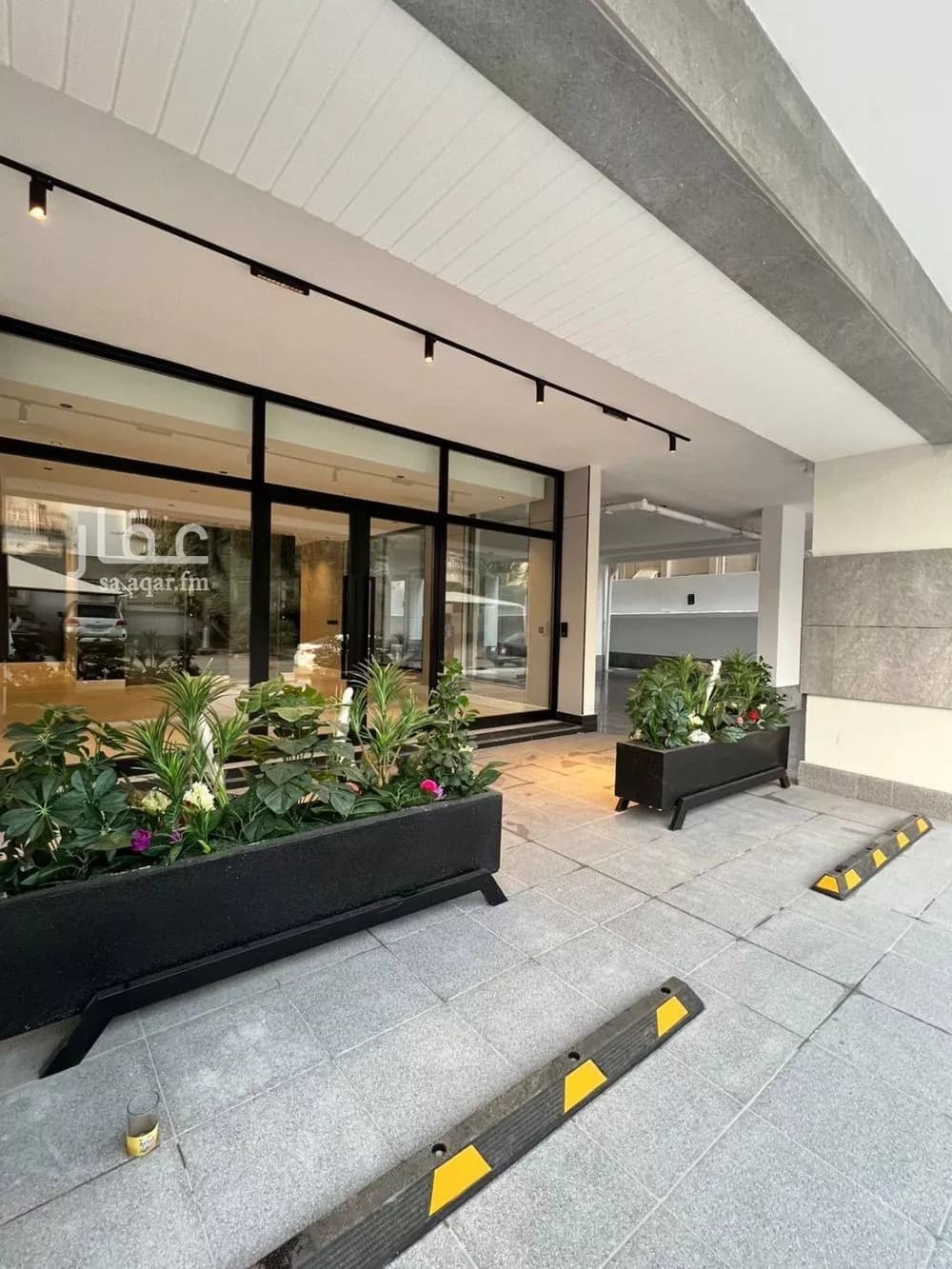 5 bedroom apartment in Al Nuzhah 2