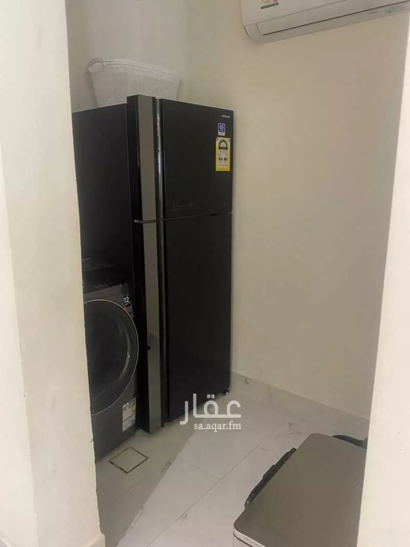 شقة 3 غرف في الملقا 11