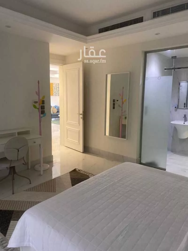 شقة 3 غرف في الملقا 15