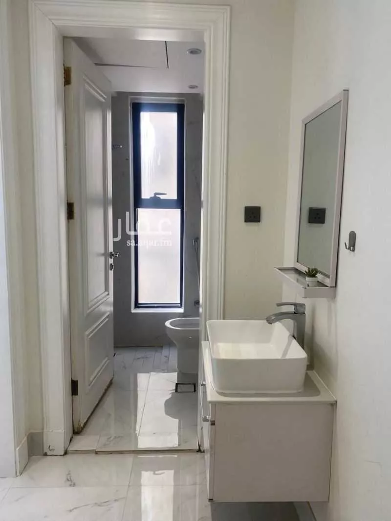 شقة 3 غرف في الملقا 20