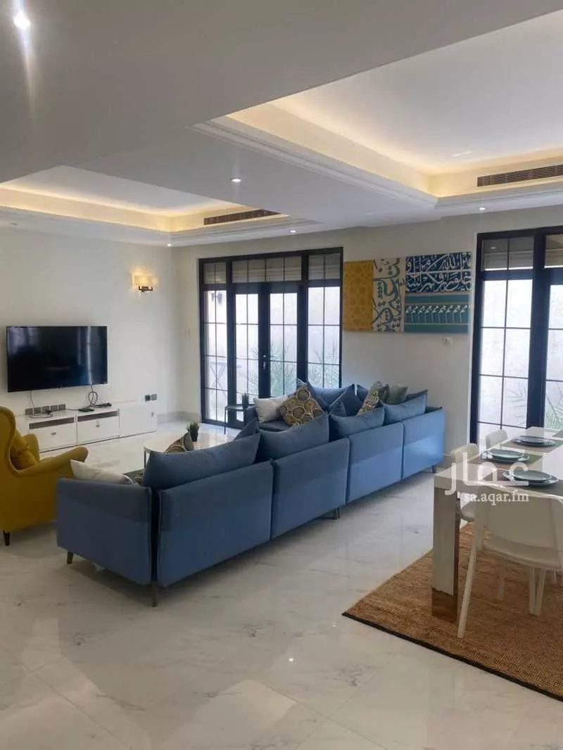 شقة 3 غرف في الملقا 4