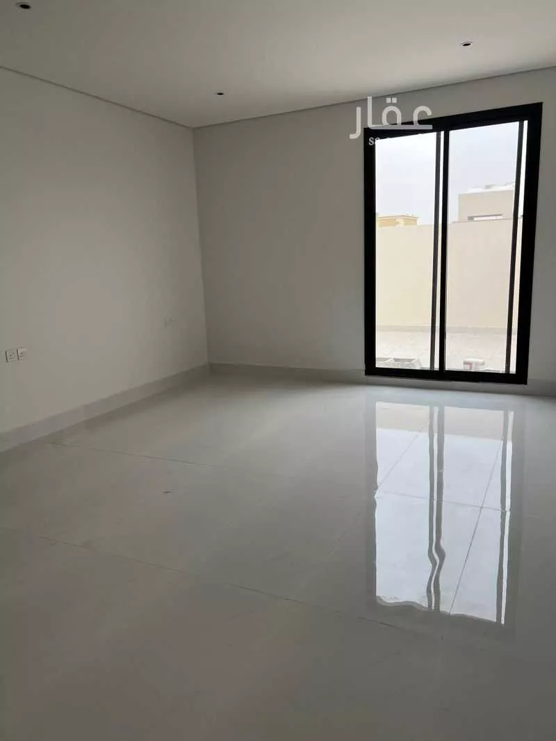 شقة 3 غرف في الروابي 4