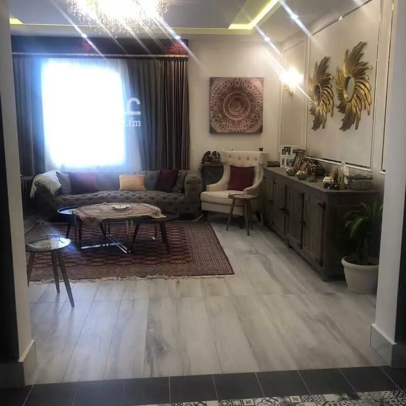 شقة 4 غرف في الملقا 1