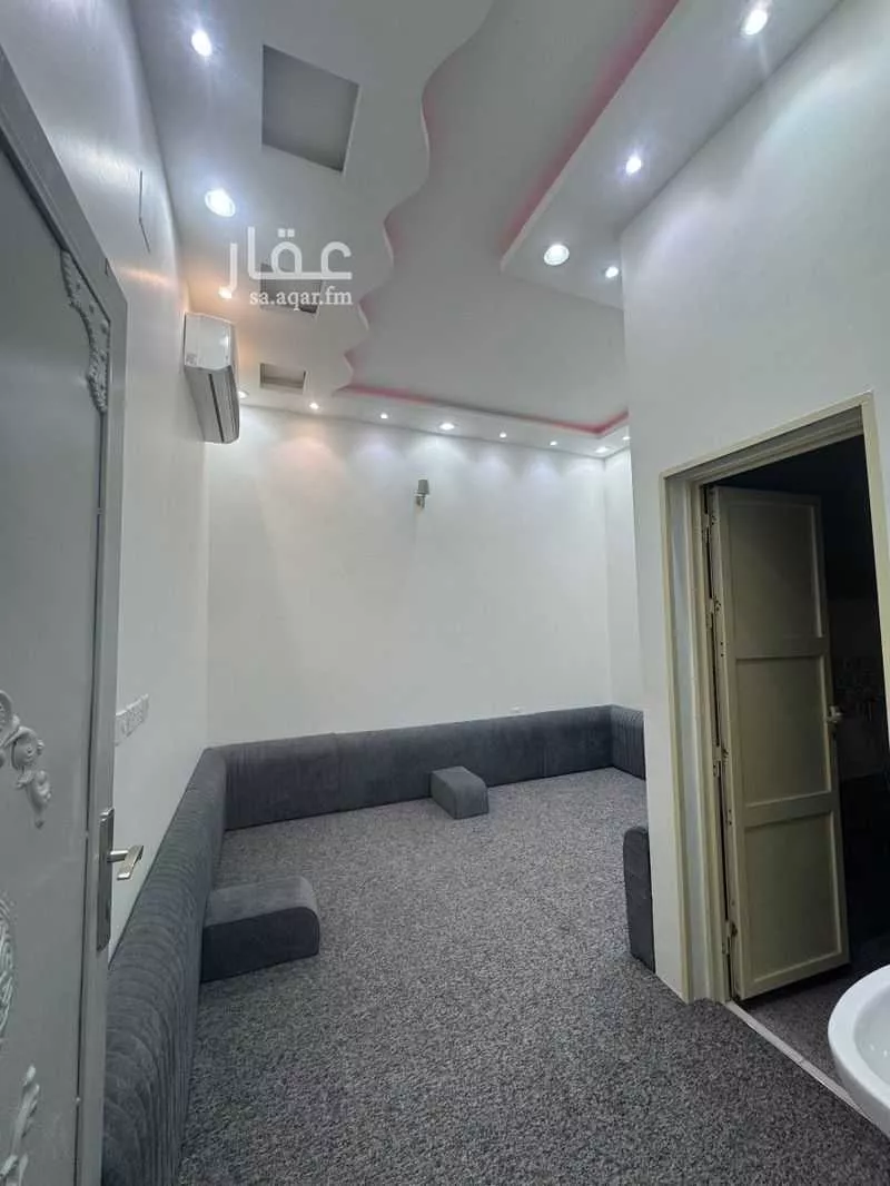 2 bedroom apartment in Dhahrat Namar 1