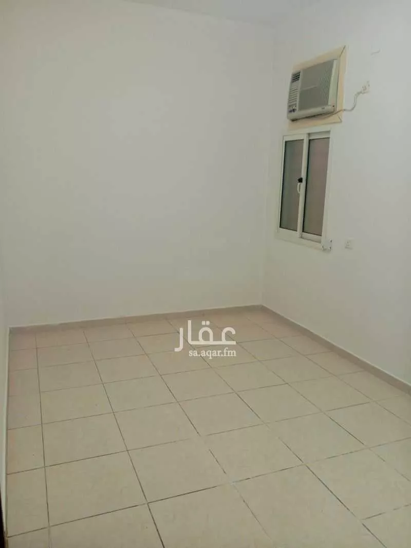 3 bedroom apartment in Umm Al Hamam Al Sharqi 2